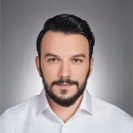 Enis Öztürk